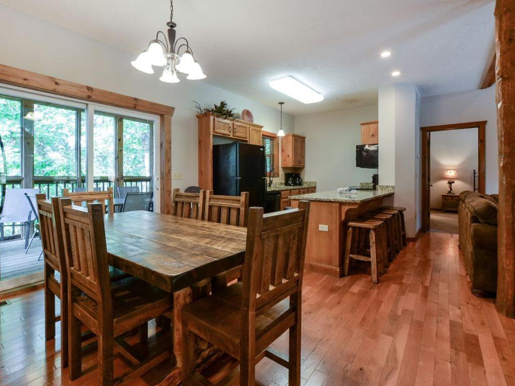 Lodge 243 Branson Eksteriør bilde