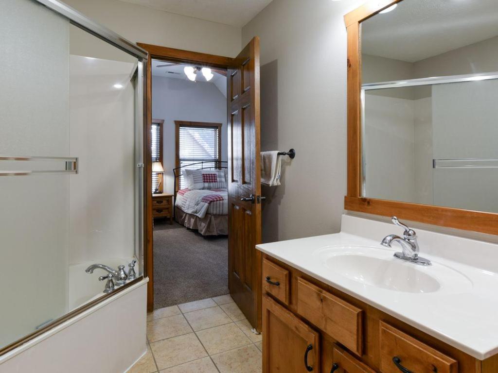 Lodge 243 Branson Eksteriør bilde